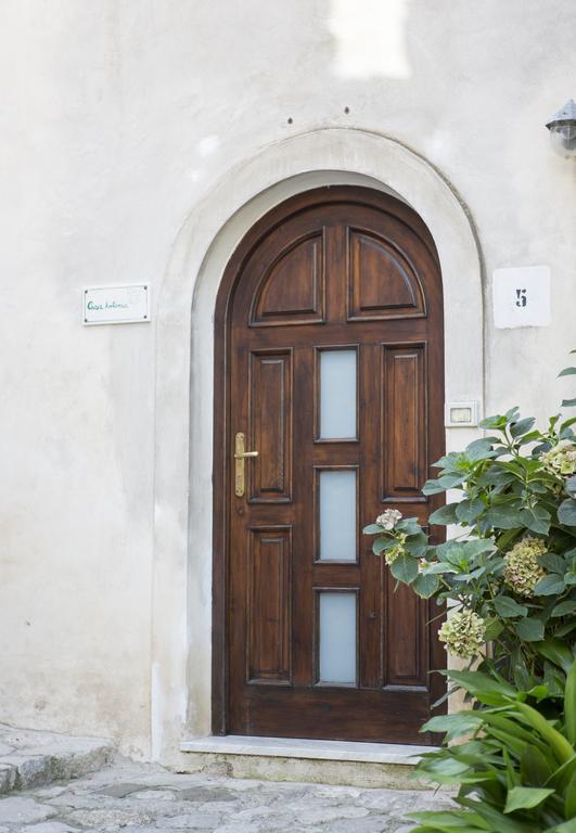 B&B Casa Antonia Trentinara Ruang foto