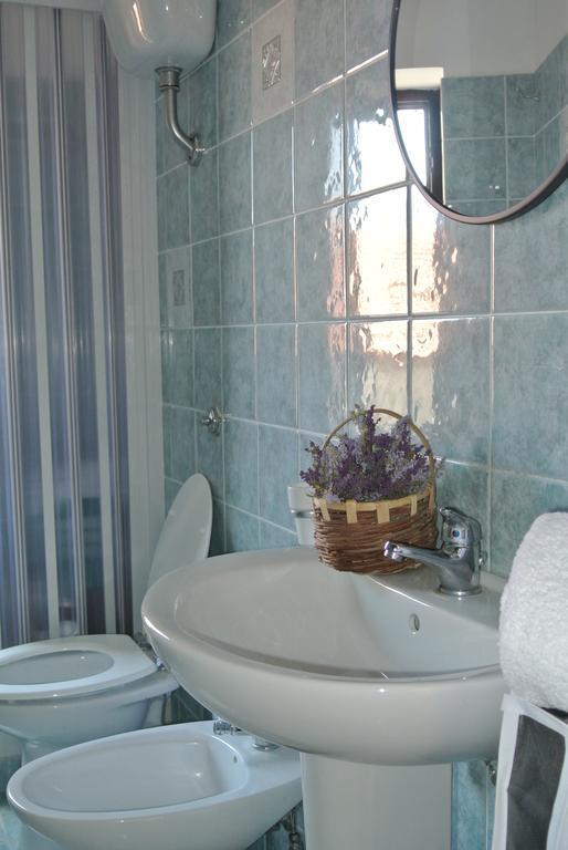 B&B Casa Antonia Trentinara Bagian luar foto