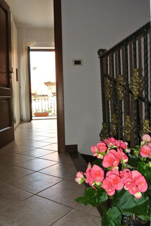 B&B Casa Antonia Trentinara Bagian luar foto