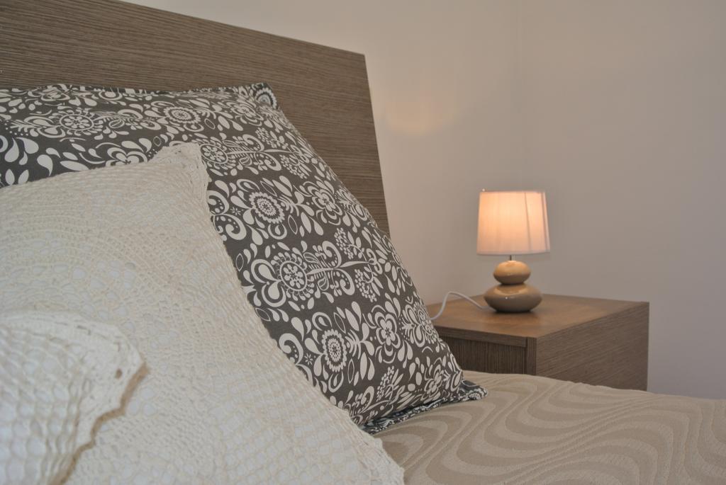 B&B Casa Antonia Trentinara Bagian luar foto